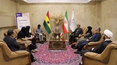  نشست تخصصی رئیس دانشگاه با سفیر غنا در ایران
